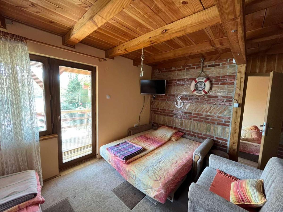 Apartman "Kapetana Luka" Ljubovija ภายนอก รูปภาพ